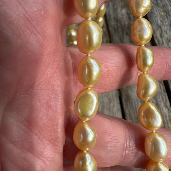 Golden Baroque Pearl Necklace 23" - Picture 12 of 16